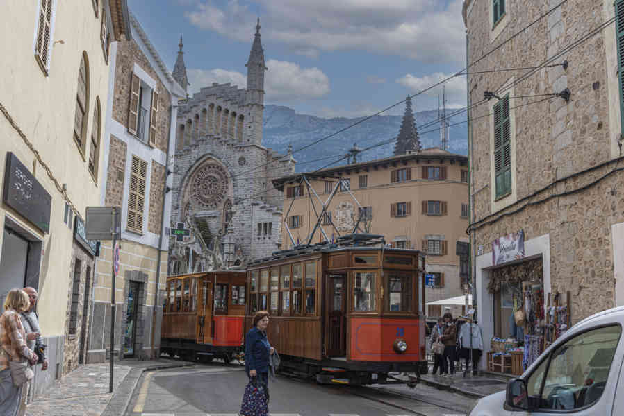Mallorca - Sóller 13 - tranvia de Sóller.jpg
